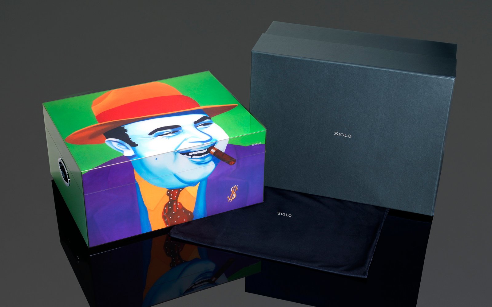 Christian Develter series-AL Capone