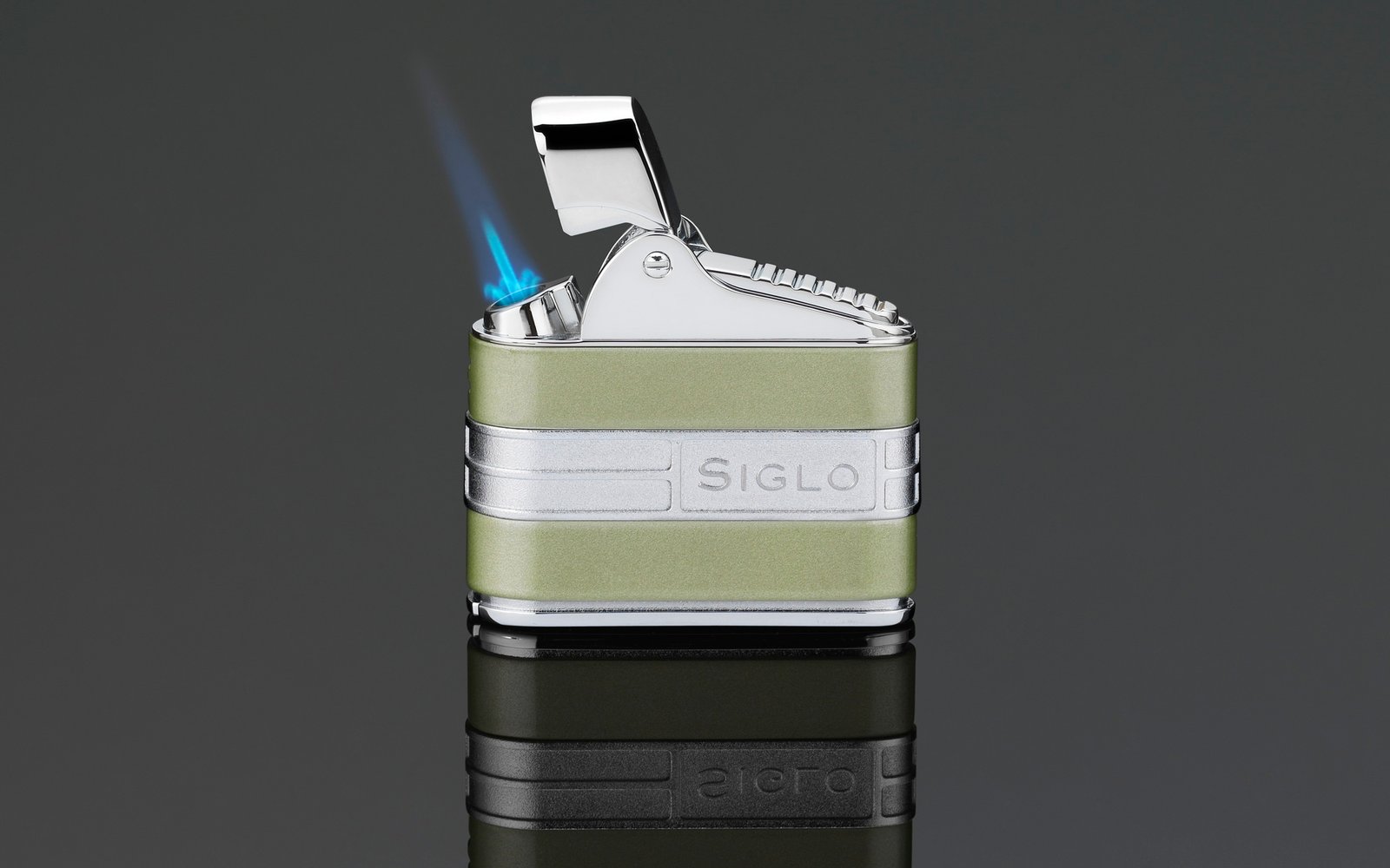 Streamliner Lighter - Pearl Green