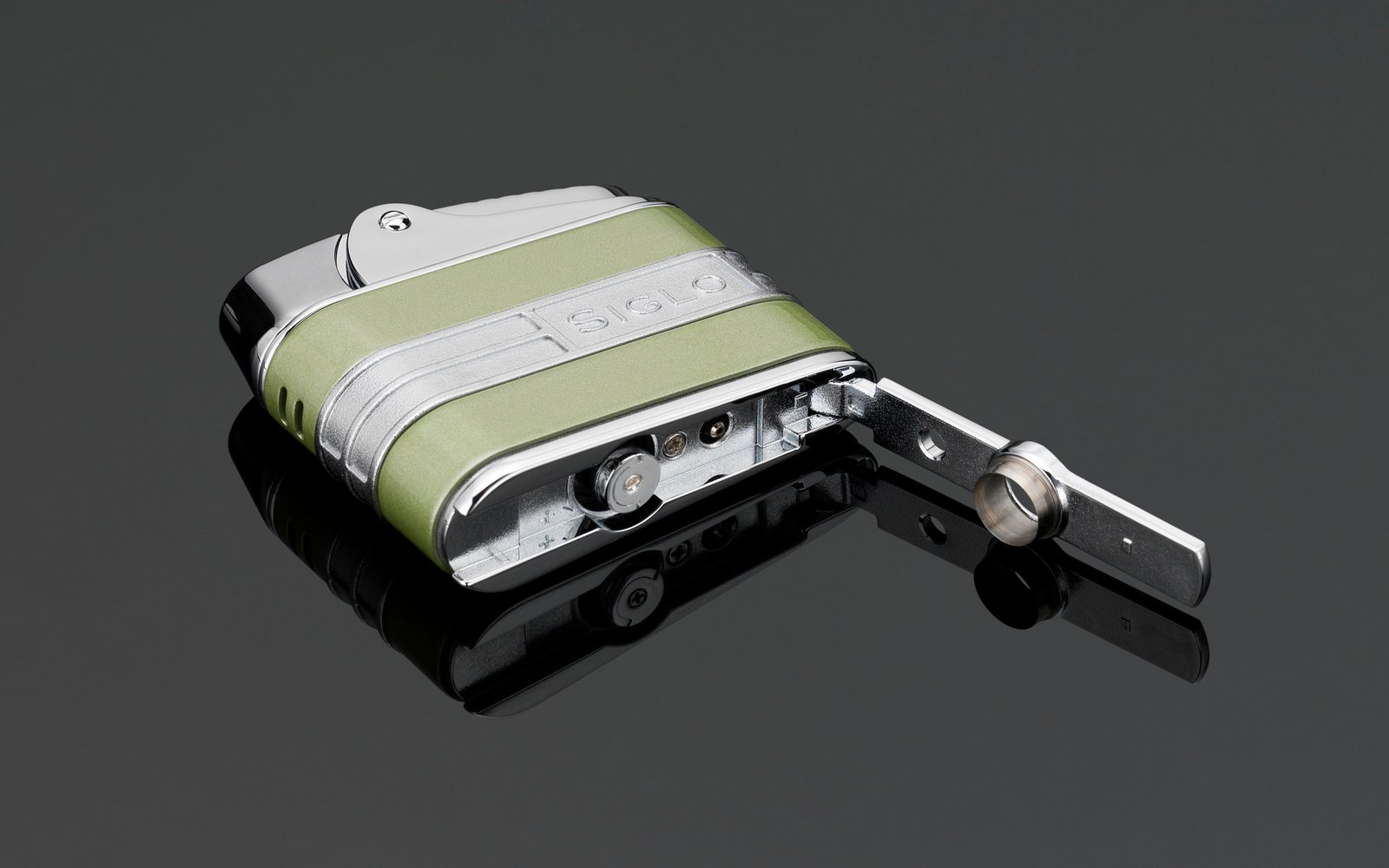 Streamliner Lighter - Pearl Green